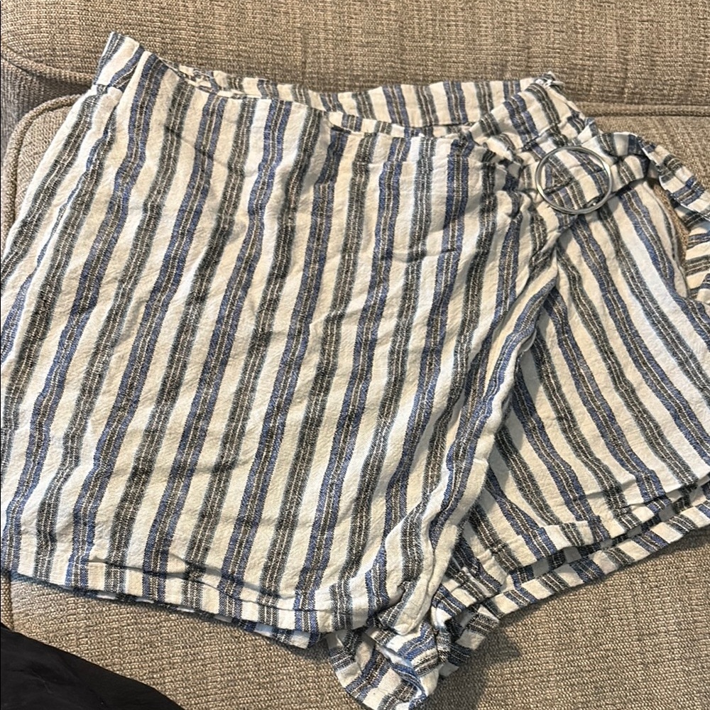 Love Tree Blue and White Bermudas with Vertical Stripes